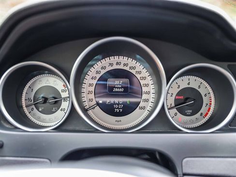 Used 2013 Mercedes-Benz C 250 Sedan image 27