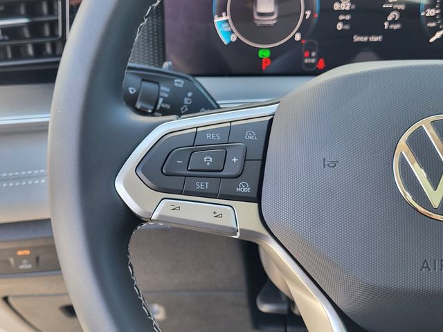 New 2026 Volkswagen Tiguan SE AWD/4WD image 12