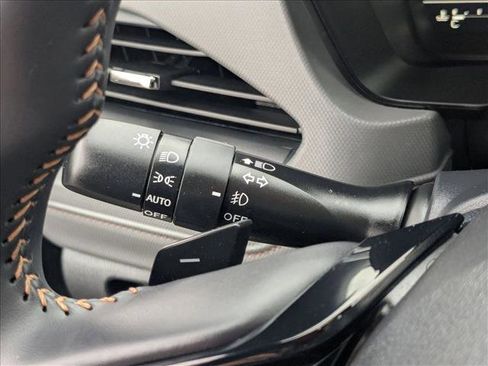 Used 2025 Subaru Forester Sport image 21