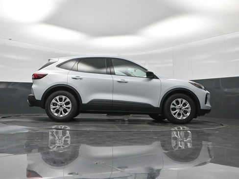 Certified 2025 Ford Escape Active w/ Cold Weather Package FWD image 57