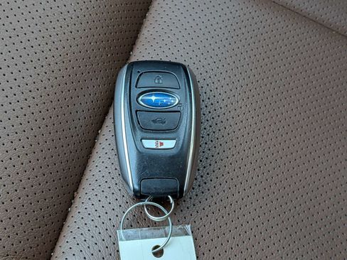 Used 2022 Subaru Ascent Touring AWD/4WD image 28