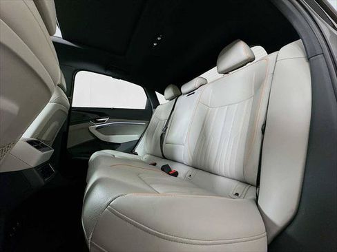 Certified 2024 Audi Q8 e-tron Prestige w/ Prestige Package AWD/4WD image 23