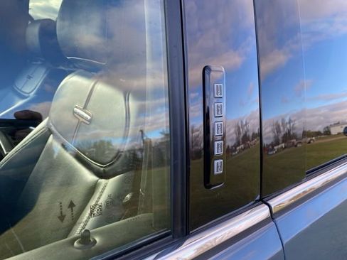 Used 2023 Ford F150 Platinum w/ Equipment Group 701A High image 7