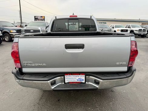 Used 2014 Toyota Tacoma 2WD Access Cab w/ SR5 Package image 4