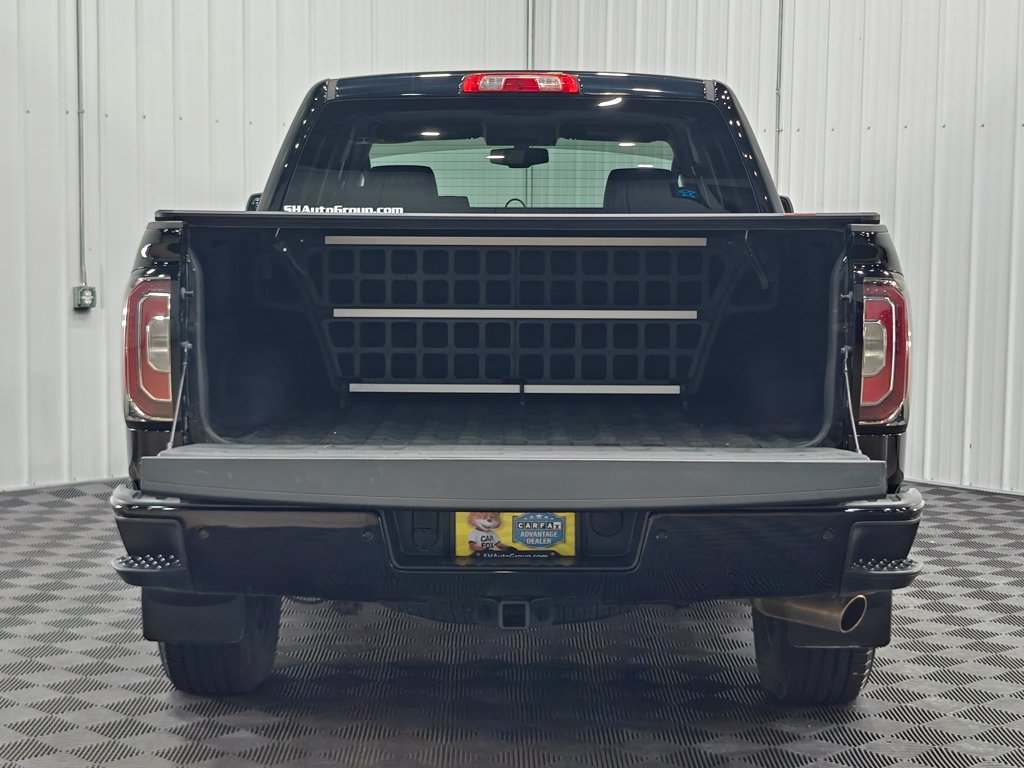 Used 2018 GMC Sierra 1500 SLT w/ All-Terrain Package AWD/4WD image 22