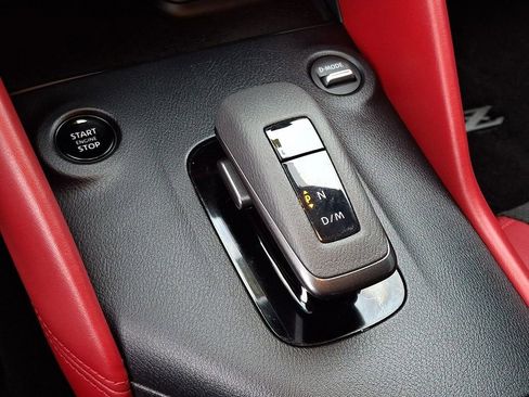 Certified 2025 Nissan Z Performance w/ Floor Mat Package RWD image 13