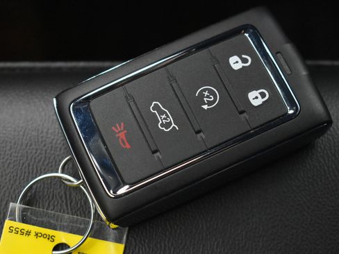 Used 2025 Jeep Grand Cherokee L Limited w/ Trailer Tow Package image 33