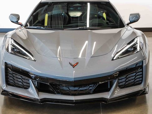 Used 2024 Chevrolet Corvette Z06 w/ Battery Protection Package RWD image 4