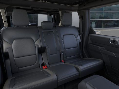 New 2025 Ford Bronco Outer Banks image 13