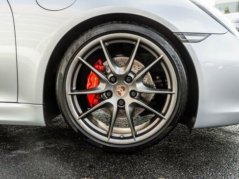 Used 2016 Porsche Cayman S image 4