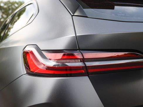 Used 2026 BMW M5 Touring AWD/4WD image 19