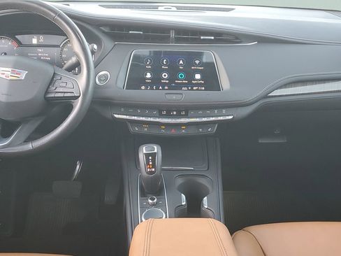 Used 2019 Cadillac XT4 Premium Luxury FWD image 15