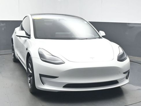 Used 2023 Tesla Model 3 Long Range AWD/4WD image 2