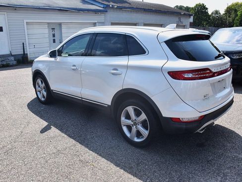 Used 2018 Lincoln MKC Premiere FWD image 3