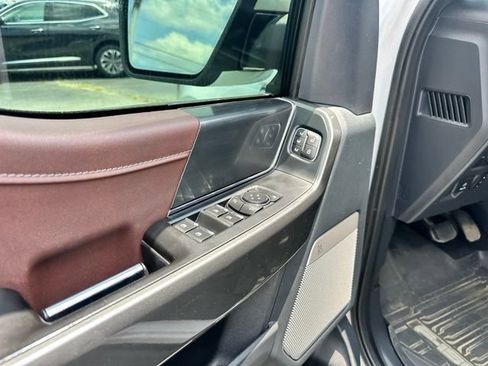 Used 2022 Ford F150 Lariat AWD/4WD image 25