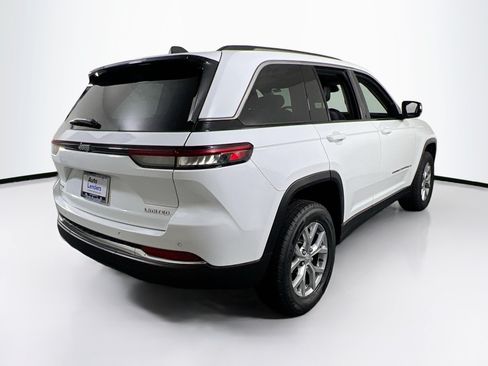 Used 2022 Jeep Grand Cherokee Limited AWD/4WD image 5