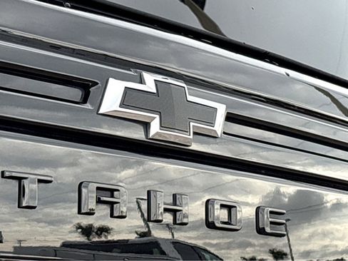 Used 2024 Chevrolet Tahoe Z71 AWD/4WD image 23