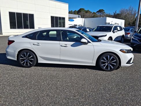 Certified 2023 Honda Civic EX image 13