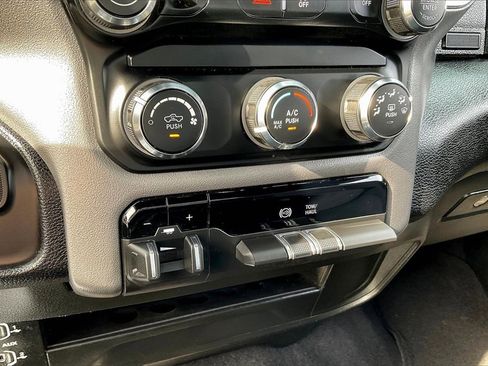 Used 2024 RAM 2500 Big Horn image 16