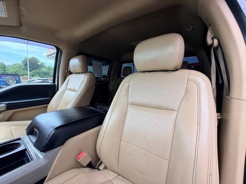 Used 2018 Ford F250 Lariat w/ Lariat Ultimate Package AWD/4WD image 32