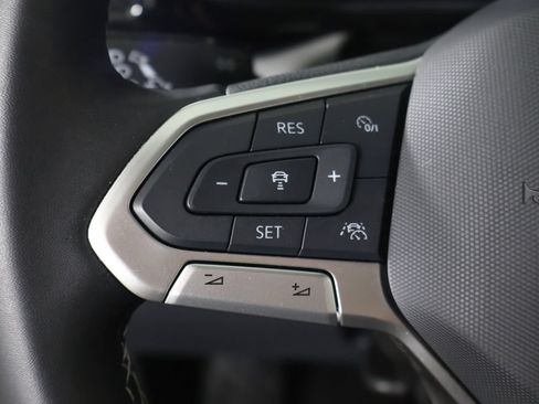 Used 2024 Volkswagen Taos S FWD image 40
