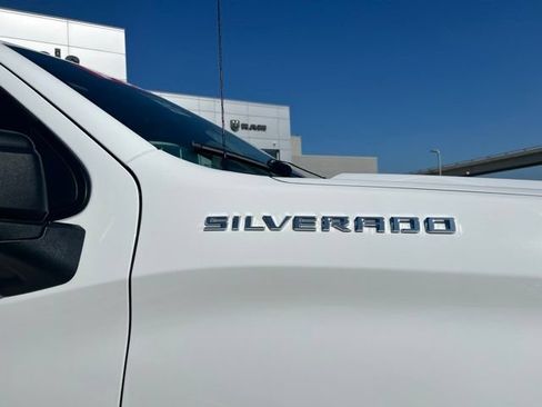 Used 2023 Chevrolet Silverado 1500 Custom RWD image 15