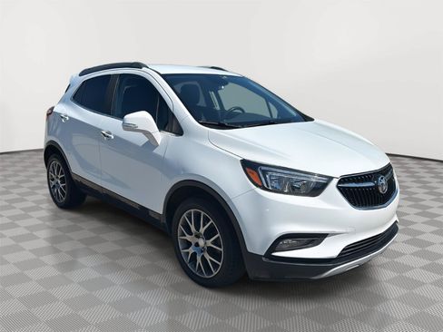 Used 2018 Buick Encore Sport Touring FWD image 4