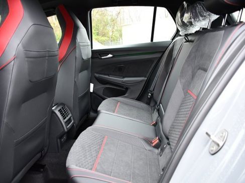 New 2026 Volkswagen GTI SE image 17