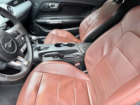 Used 2015 Ford Mustang GT Premium w/ Equipment Group 401A RWD image 10