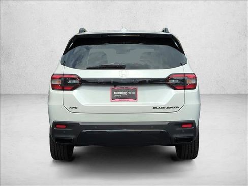 New 2026 Honda Pilot Black Edition image 8