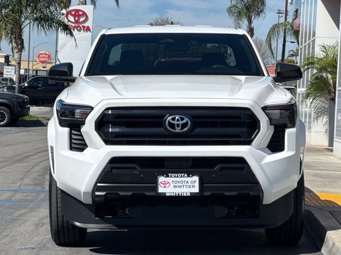 Certified 2025 Toyota Tacoma SR image 11