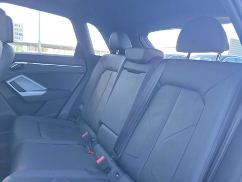 Certified 2023 Audi Q3 2.0T Premium Plus w/ Premium Plus Package image 19