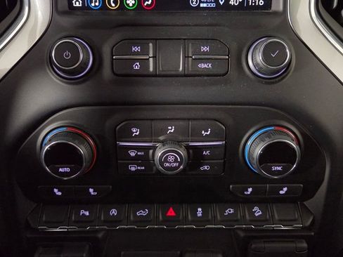 Used 2021 Chevrolet Silverado 1500 LT Trail Boss image 23