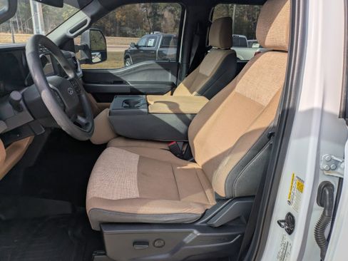 Used 2023 Ford F350 XLT w/ FX4 Off-Road Package image 8