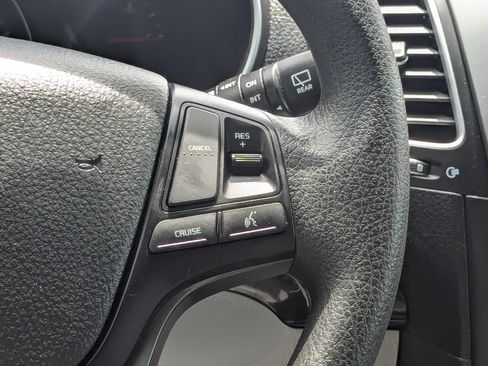 Used 2015 Kia Sorento LX FWD image 19