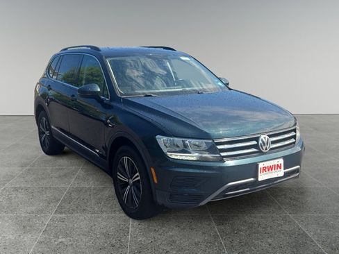 Used 2018 Volkswagen Tiguan SE AWD/4WD image 7