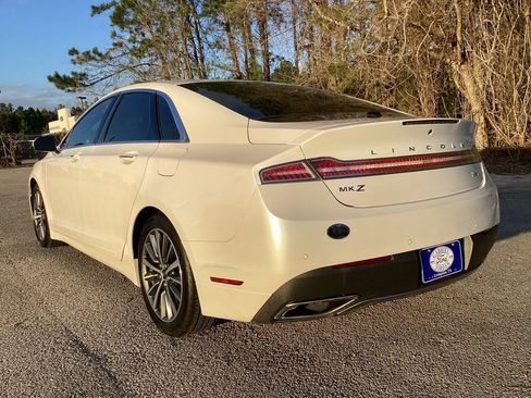 Used 2019 Lincoln MKZ Premiere image 7