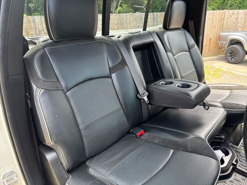 Used 2019 RAM 3500 Laramie AWD/4WD image 24