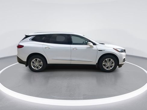 Used 2019 Buick Enclave Essence FWD image 9