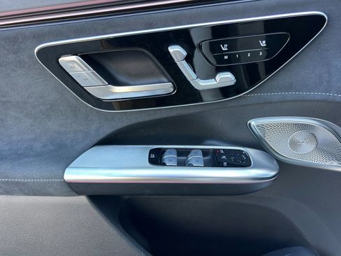 New 2025 Mercedes-Benz EQE AMG 4MATIC SUV image 12
