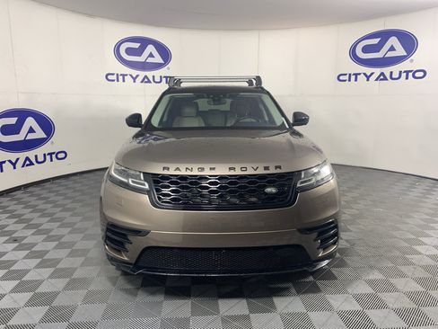Used 2018 Land Rover Range Rover Velar R-Dynamic SE AWD/4WD image 9