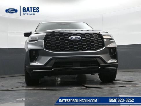 New 2026 Ford Explorer ST-Line w/ ST-Line Street Pack image 36
