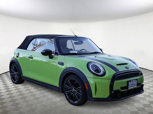 Used 2023 MINI Cooper S image 4