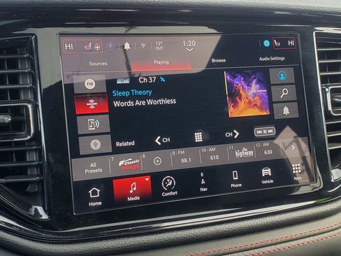 Used 2025 Dodge Durango R/T image 22