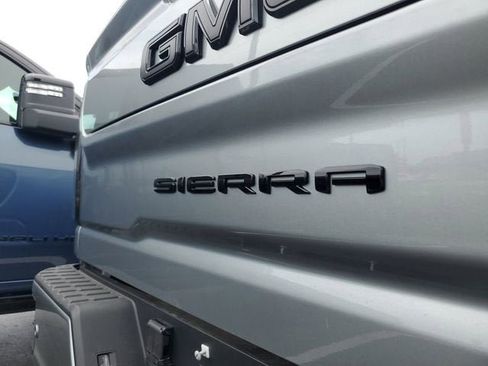 New 2026 GMC Sierra 2500 AT4 w/ AT4 Premium Plus Package AWD/4WD image 8
