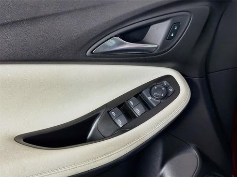 Used 2024 Buick Encore GX Preferred FWD image 19