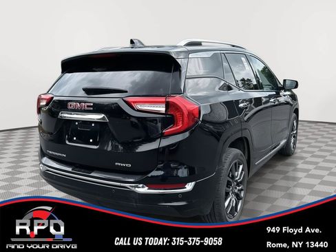 Used 2022 GMC Terrain Denali w/ Black Diamond Edition AWD/4WD image 5