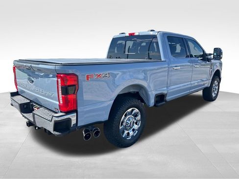 Used 2024 Ford F250 Lariat w/ Lariat Ultimate Package AWD/4WD image 6