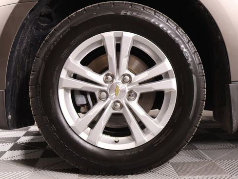 Used 2011 Chevrolet Equinox LT w/ Driver Convenience Package image 9