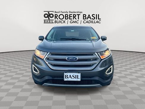 Used 2018 Ford Edge SEL w/ Equipment Group 201A AWD/4WD image 3